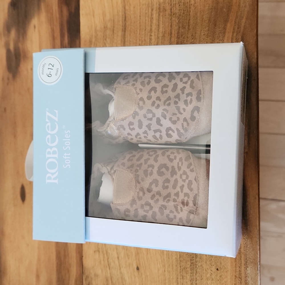 Robeez 6-12 month soft soles